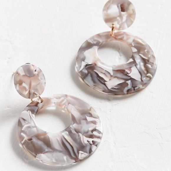 Gray Tortoise Round Pendant Earrings - Picture 3 of 8